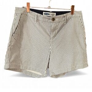 Old Navy Navy and White Striped Shorts Size 6 Mid Rise 5 inch Short